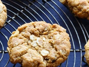 Honey Anzacs